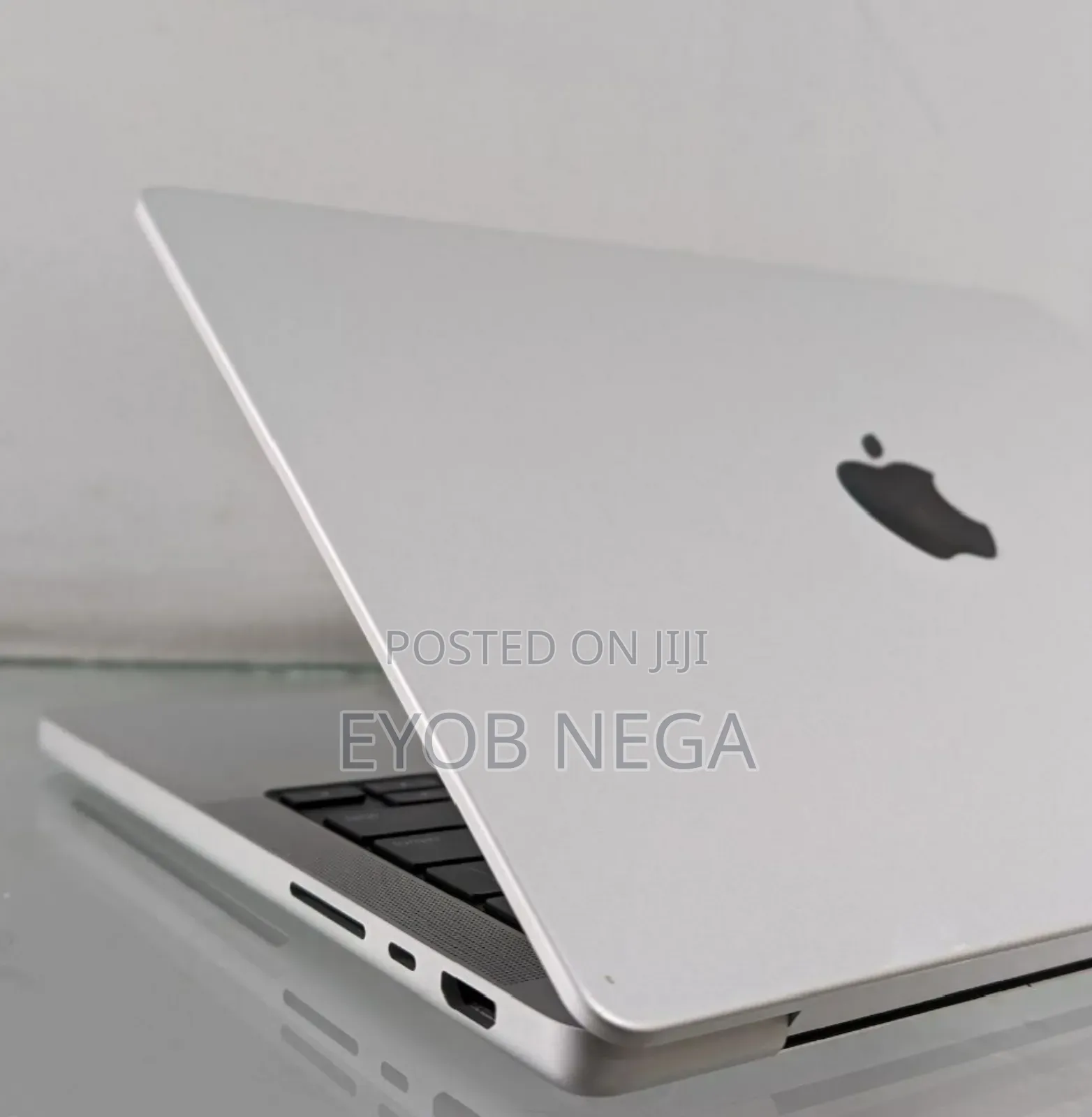 New Laptop Apple MacBook Pro 16GB Apple M1 Pro SSD 512GB
