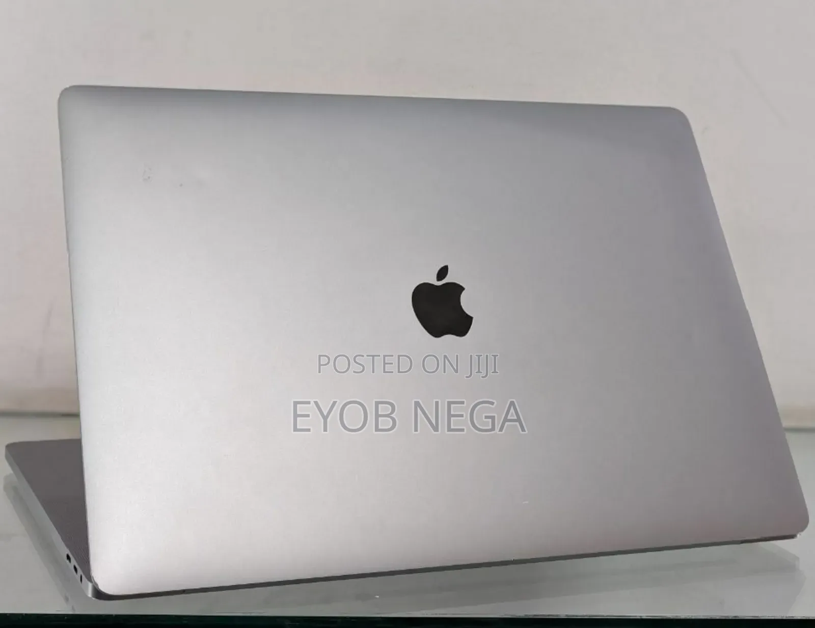 New Laptop Apple MacBook Pro 2017 16GB Intel Core I7 SSD 512GB