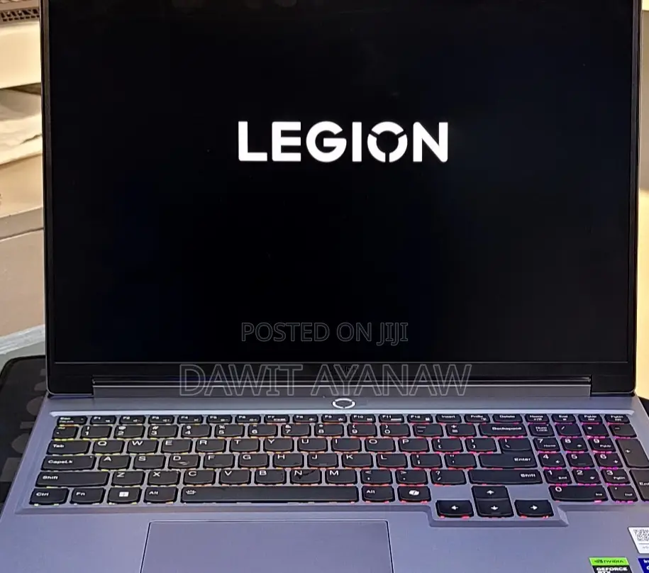 New Laptop HP 16GB Intel Core I9 SSD 512GB