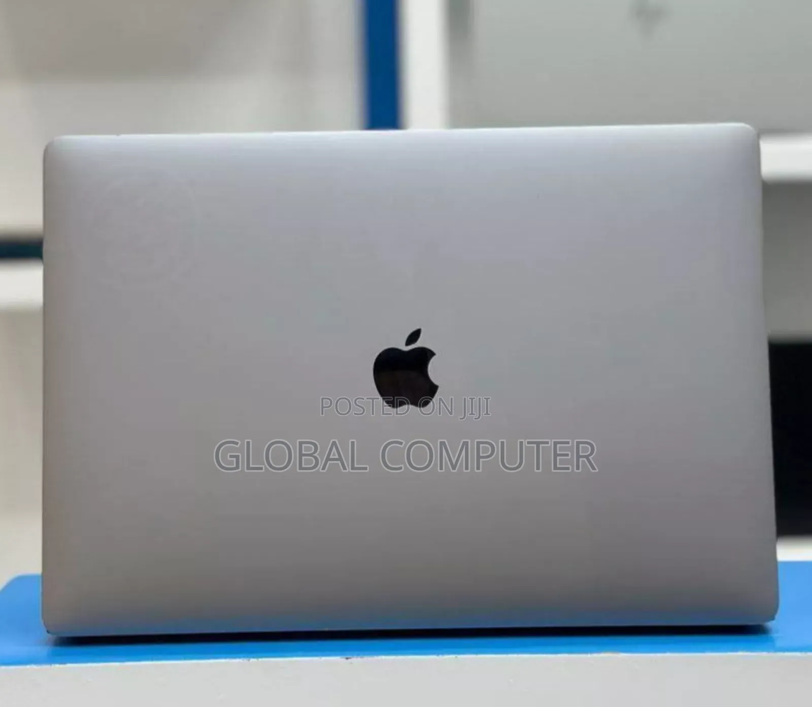 New Laptop Apple MacBook Pro 2017 16GB Intel Core I7 SSD 1T