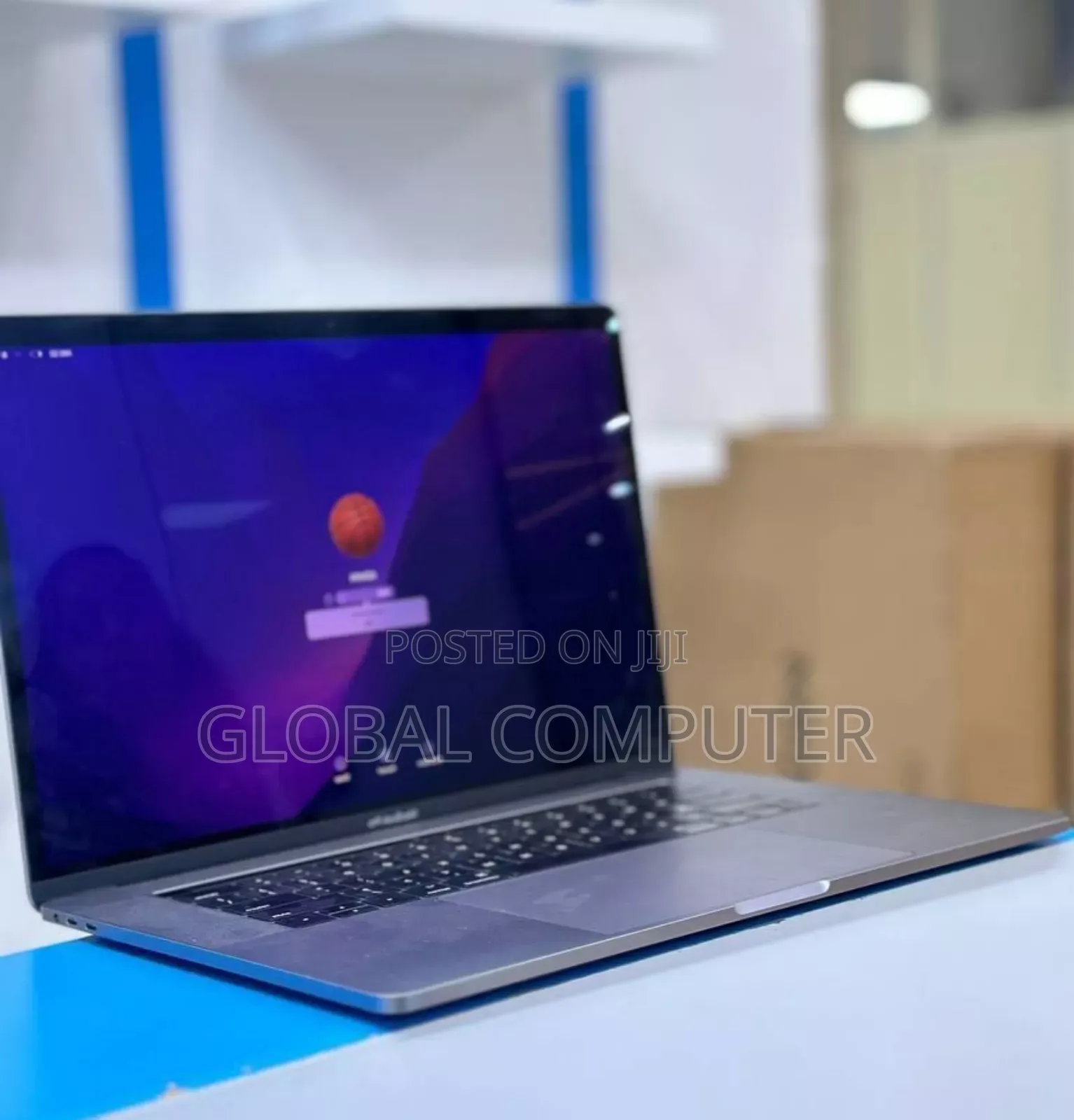 New Laptop Apple MacBook Pro 2017 16GB Intel Core I7 SSD 1T