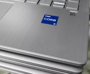 New Laptop HP Pavilion 13 X360 8GB Intel Core I5 SSD 512GB