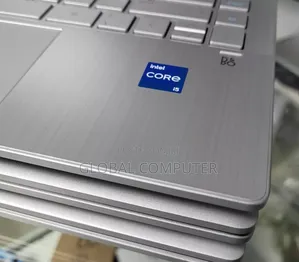 New Laptop HP Pavilion 13 X360 8GB Intel Core I5 SSD 512GB