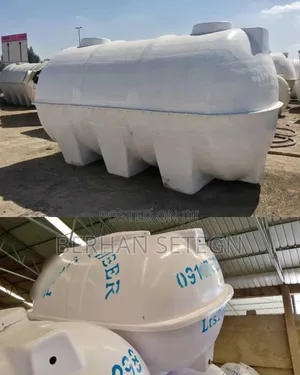 Photo - Super Fiberglass Water Tanker Tanker Roto