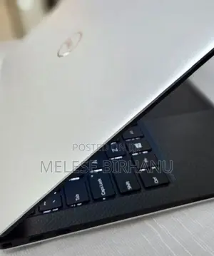 New Laptop Dell 16GB Intel Core I7 SSD 512GB