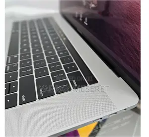 New Laptop Apple MacBook 2008 16GB Intel Core I7 SSD 256GB