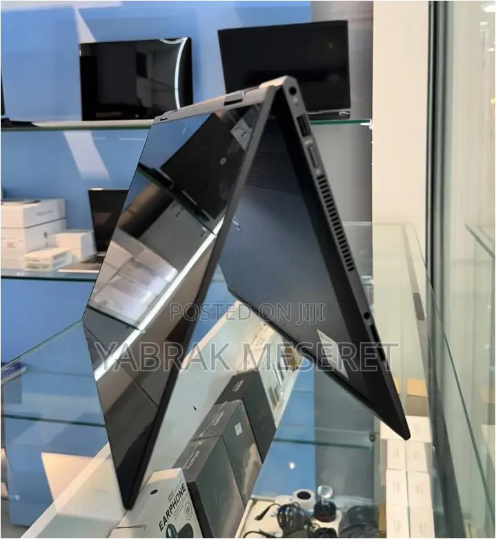 New Laptop HP Envy X360 16GB AMD Ryzen 5 SSD 512GB