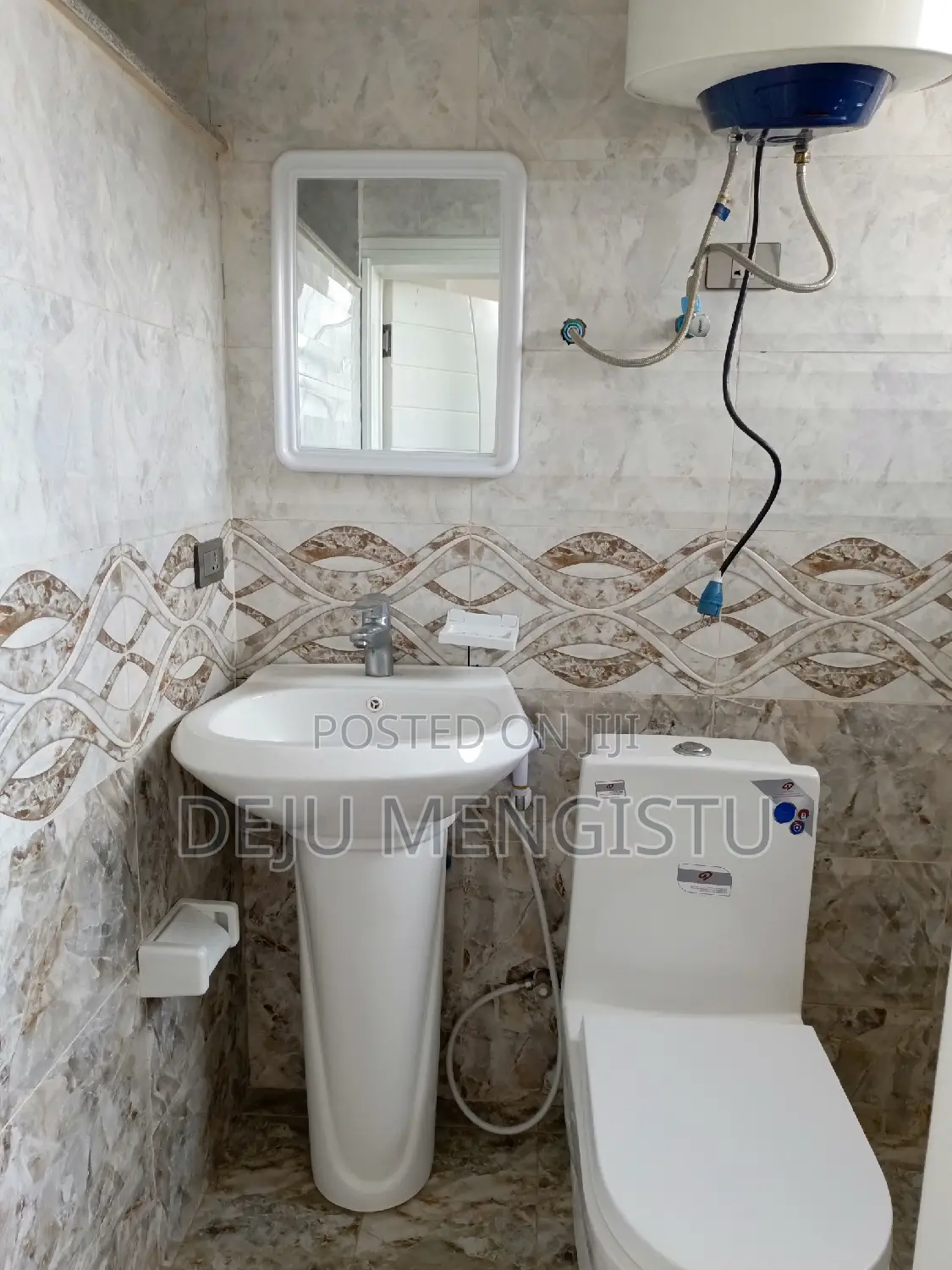 2bdrm House in ሰባ ሁለት, Bole for rent