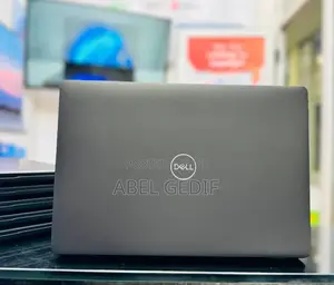 New Laptop Dell Latitude 5480 8GB Intel Core I5 SSD 256GB