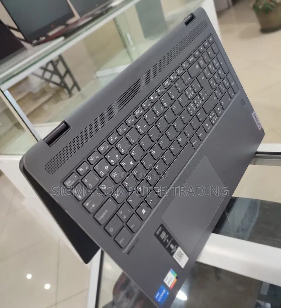 New Laptop Lenovo IdeaPad Flex 15 8GB Intel Core I5 SSD 512GB