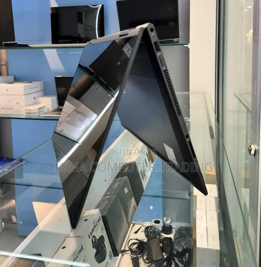 New Laptop HP Envy X360 16GB AMD Ryzen 5 SSD 512GB