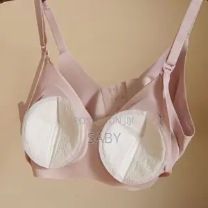 Photo - Disposable Breast Pads