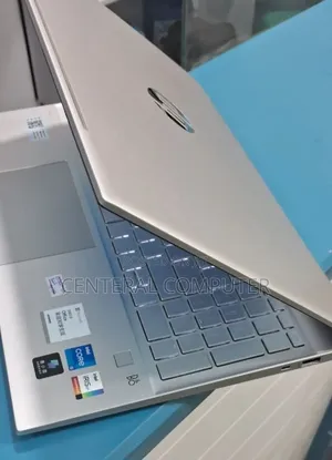 New Laptop HP Pavilion 11 16GB Intel Core I5 SSD 512GB
