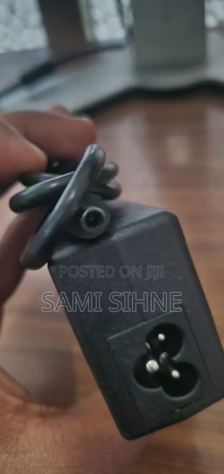 Dell Orginal Charger Price 1600 Only