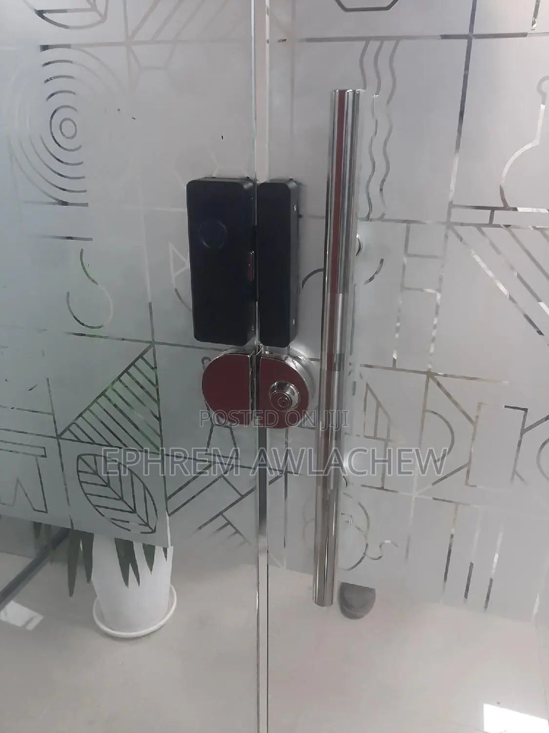 Digital Door Lock for Glass