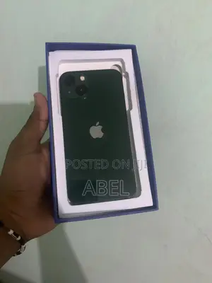 Apple iPhone 13 128 GB Green