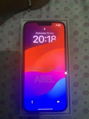 Apple iPhone 13 128 GB Green