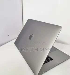 New Laptop Apple MacBook Pro 2016 16GB Intel Core I7 SSD 256GB