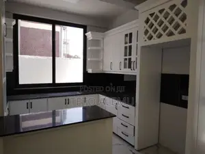 7bdrm House in የሚሸጥ ቤት አያት, Bole for sale