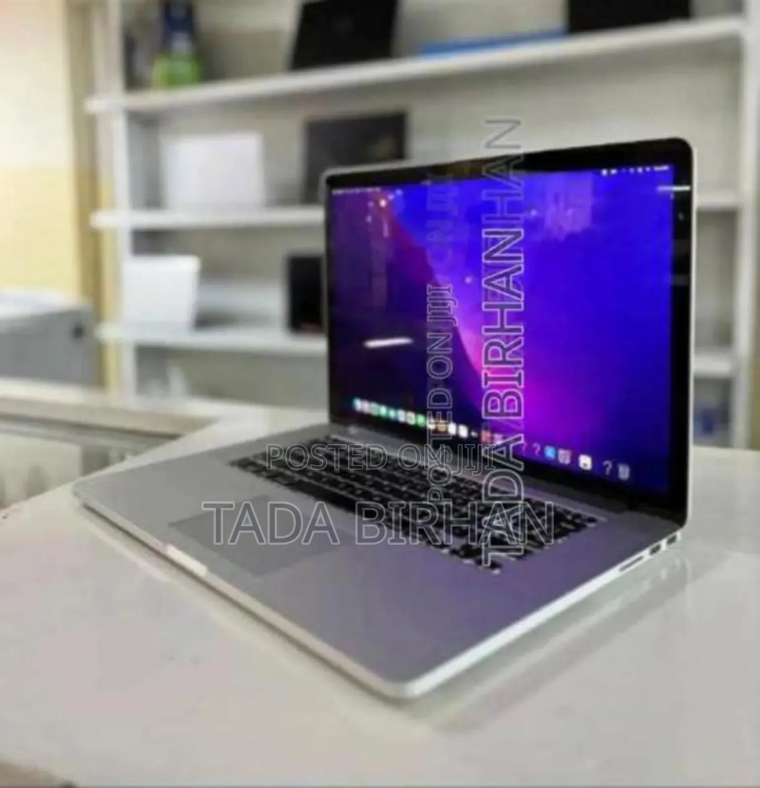 Laptop Apple MacBook Pro 2015 8GB Intel Core i7 SSD 256GB