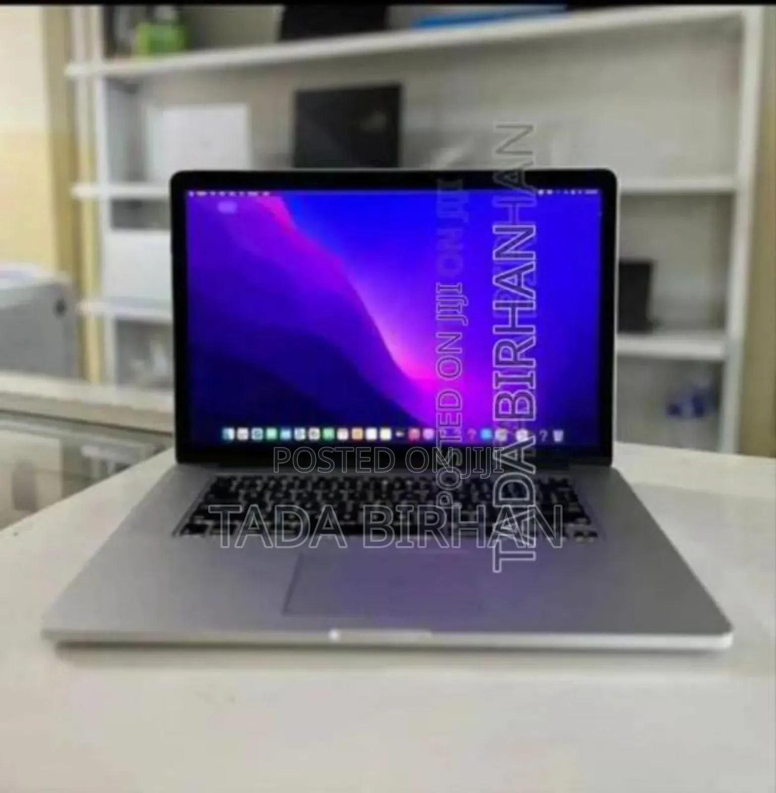 Laptop Apple MacBook Pro 2015 8GB Intel Core i7 SSD 256GB