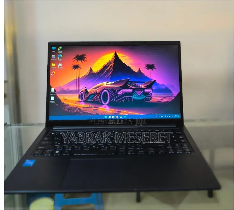 New Laptop Asus VivoBook 15 X505BA 8GB Intel Core I5 SSD 512GB