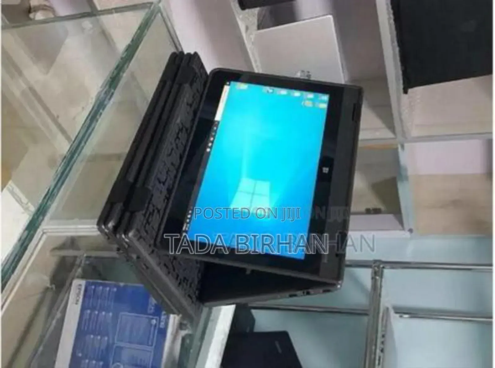 Laptop Lenovo ThinkPad Yoga 4GB Intel Pentium HDD 500GB