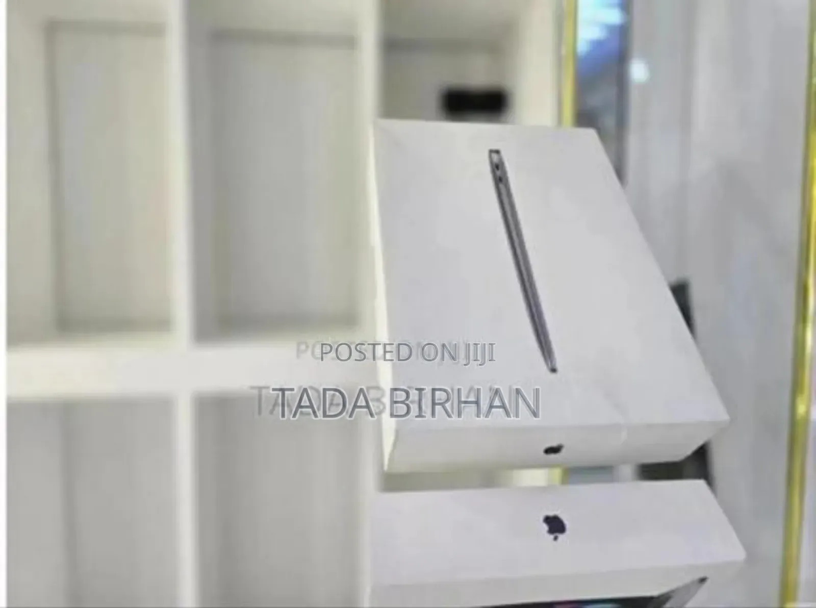 New Laptop Apple MacBook Air 2020 M1 8GB Apple M1 SSD 512GB