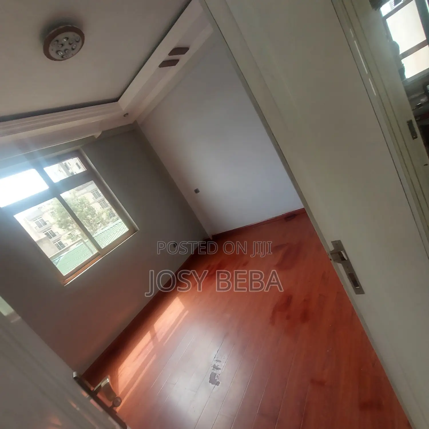 15bdrm House in Bole for rent