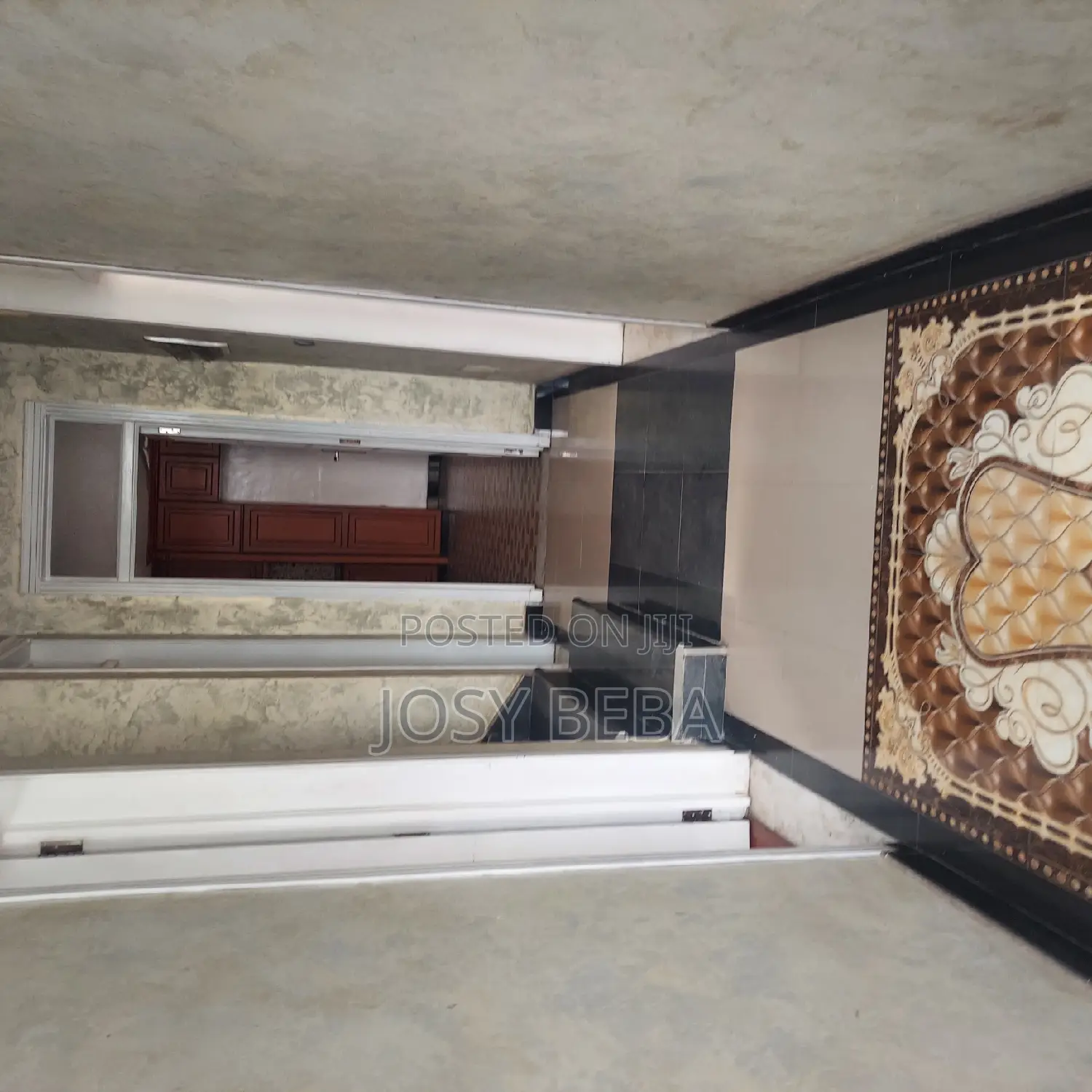 15bdrm House in Bole for rent