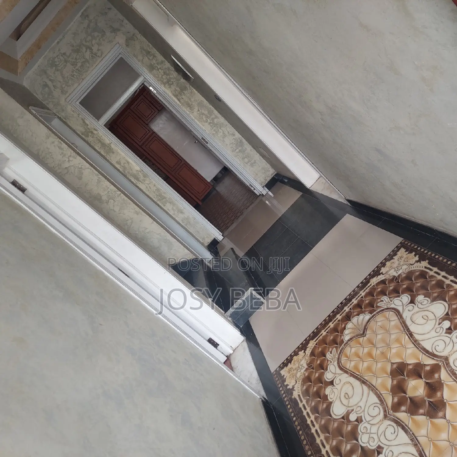 15bdrm House in Bole for rent