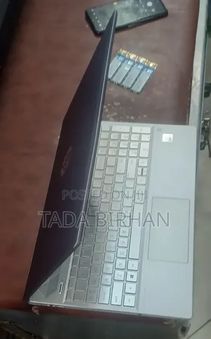 New Laptop HP Pavilion 15 8GB Intel Core I7 SSD 1T