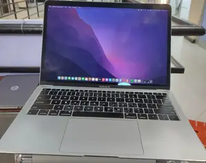Photo - New Laptop Apple MacBook Air 2019 8GB Intel Core I5 SSD 256GB