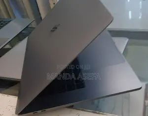 New Laptop Apple MacBook Air 2019 8GB Intel Core I5 SSD 256GB