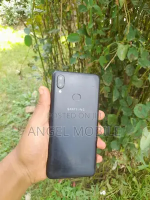 Photo - Samsung Galaxy A10s 32 GB Black