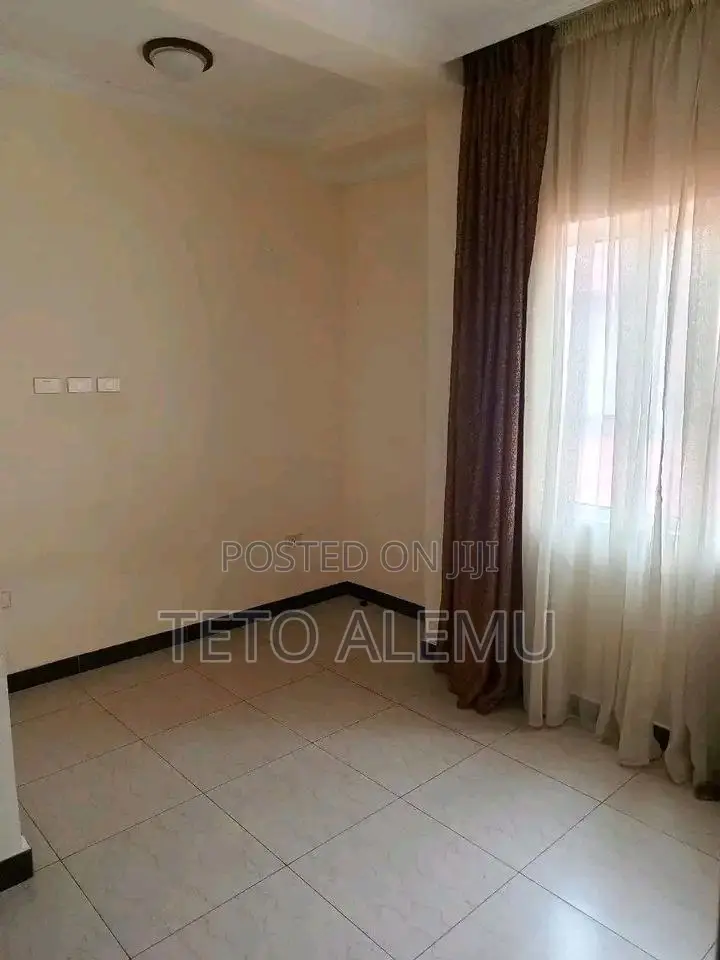 4bdrm House in የሚሸጥ ቤት አያት ሰንሻይን, Bole for sale