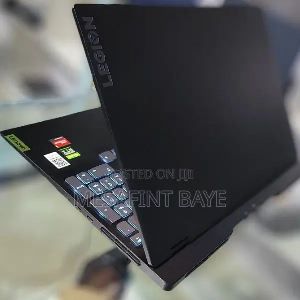 New Laptop Lenovo Legion 5 16GB AMD Ryzen 9 SSD 512GB