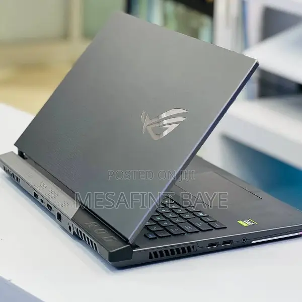 New Laptop Asus ROG Strix G15 32GB AMD Ryzen 9 SSD 1T