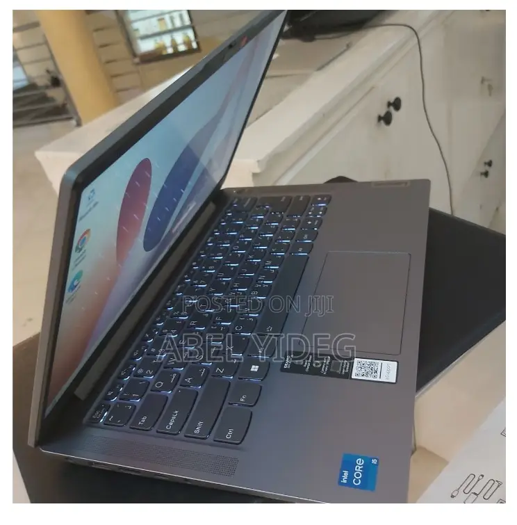 New Laptop Lenovo Ideapad 3 8GB Intel Core I5 SSD 512GB