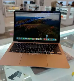 Photo - New Laptop Apple MacBook 2020 8GB Intel Core I3 SSD 256GB