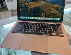 New Laptop Apple MacBook Air 2020 8GB Intel Core 2 Quad SSD 256GB