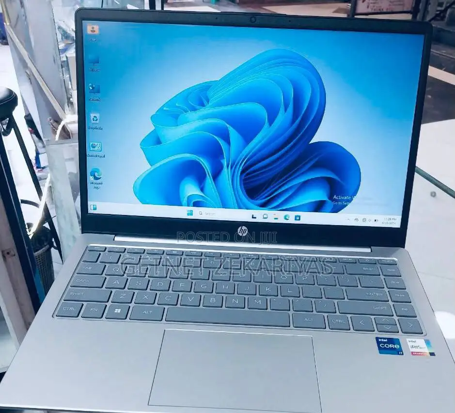 New Laptop HP Stream Notebook 16GB Intel Core I7 SSD 512GB