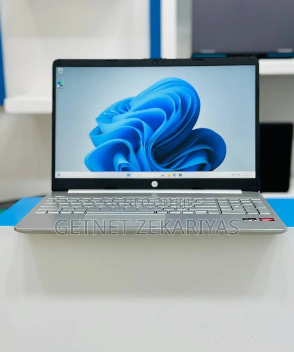 New Laptop HP Stream Notebook 8GB AMD Ryzen 5 SSD 512GB