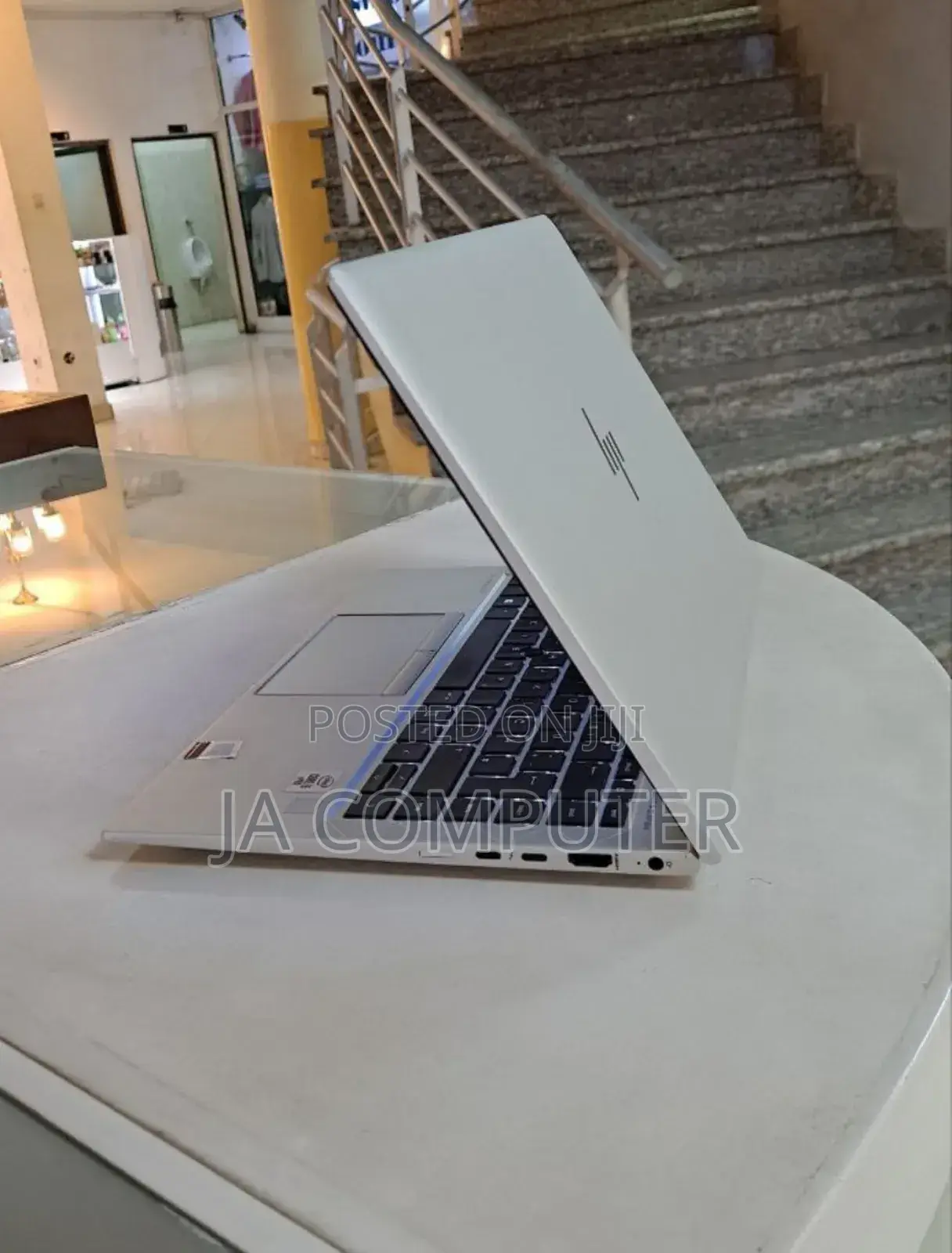 New Laptop HP EliteBook 840 G7 16GB Intel Core I5 SSD 512GB