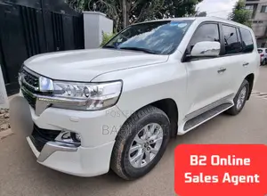 Toyota Land Cruiser 2020 White