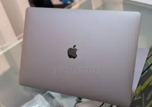 New Laptop Apple MacBook 2012 16GB Intel Core I7 SSD 512GB