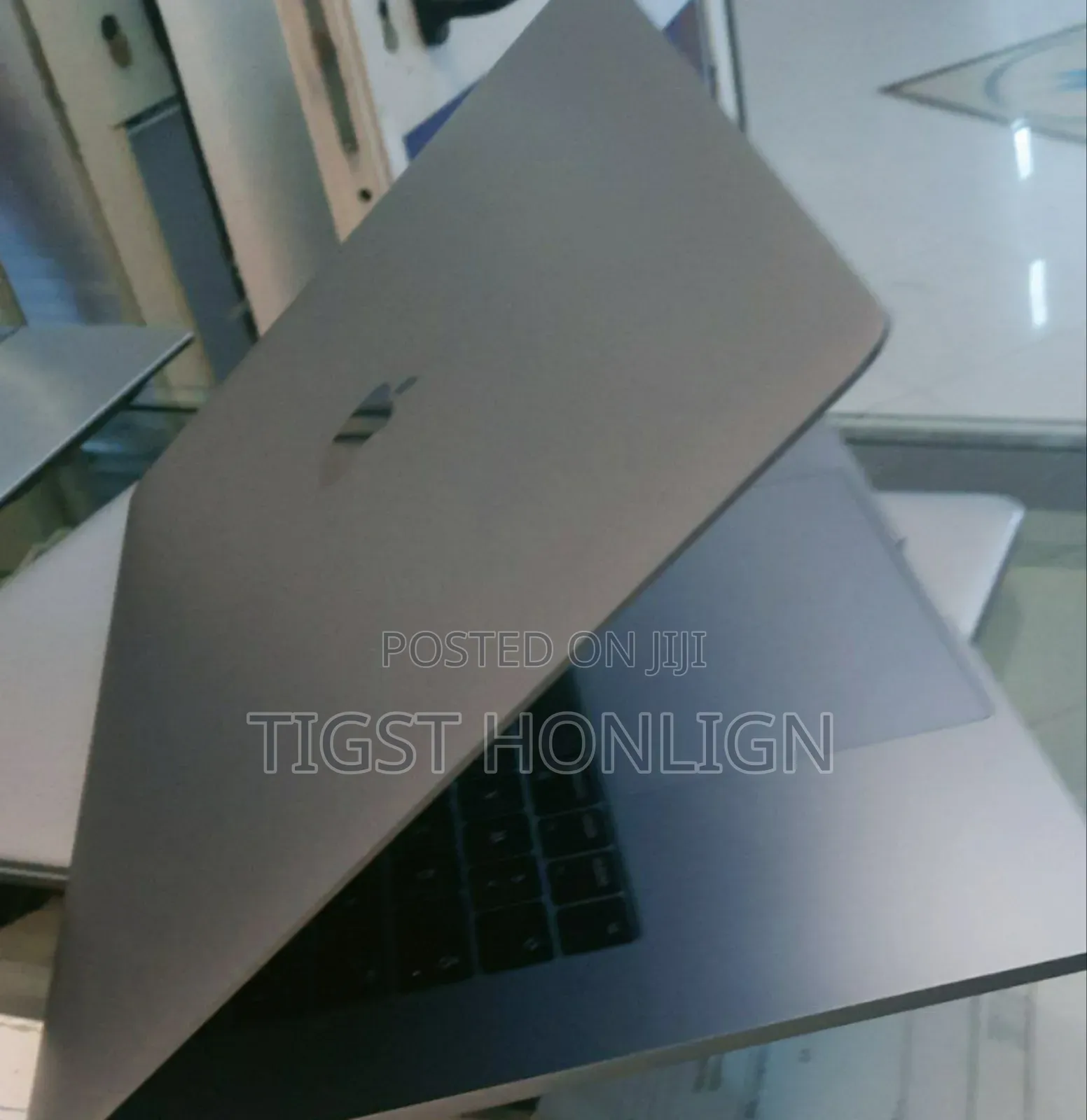 New Laptop Apple MacBook Air 8GB Intel Core I5 SSD 256GB