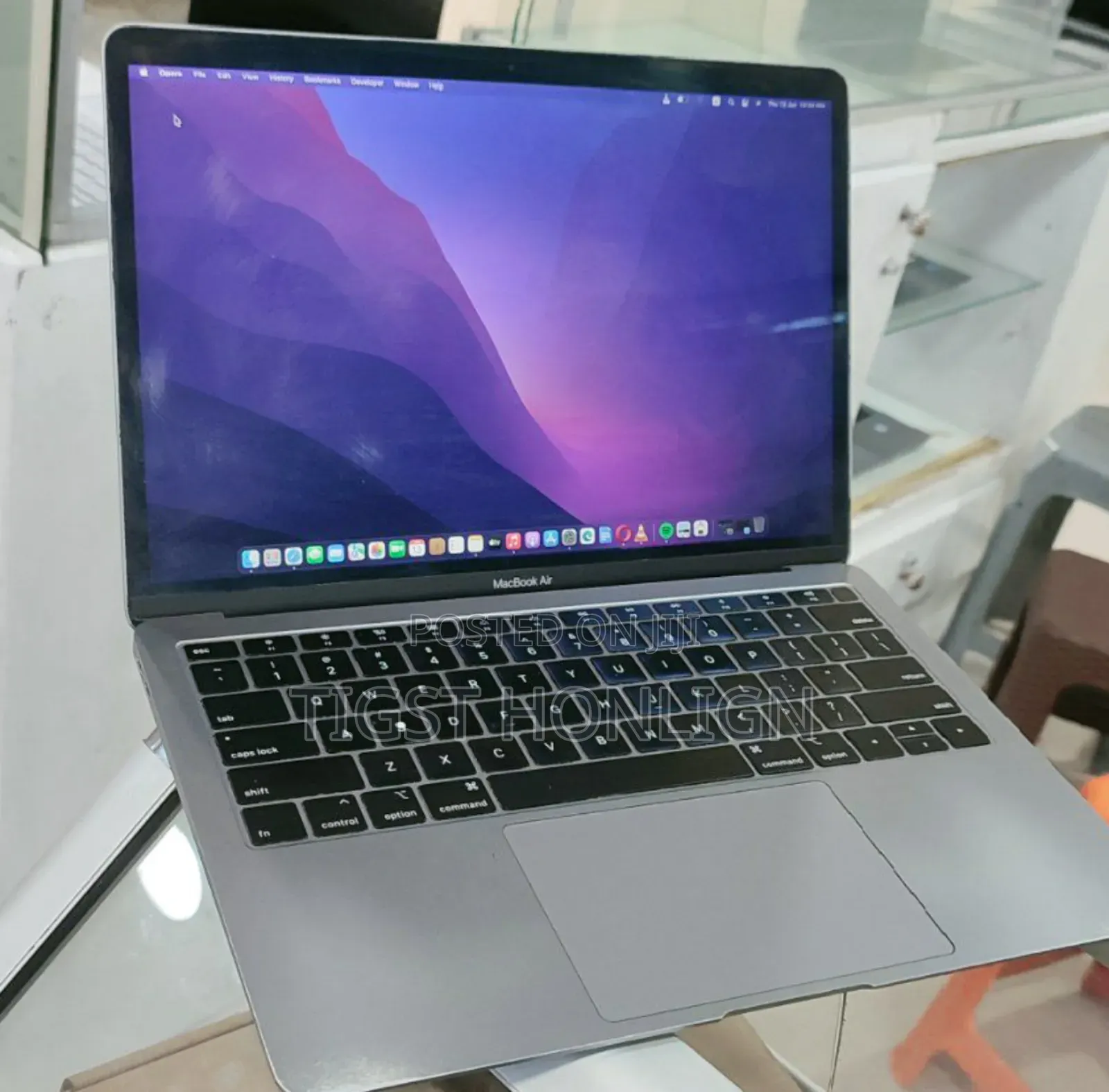 New Laptop Apple MacBook Air 8GB Intel Core I5 SSD 256GB