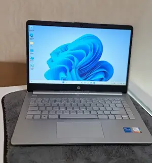 New Laptop HP Stream Notebook 8GB Intel Core I5 SSD 512GB