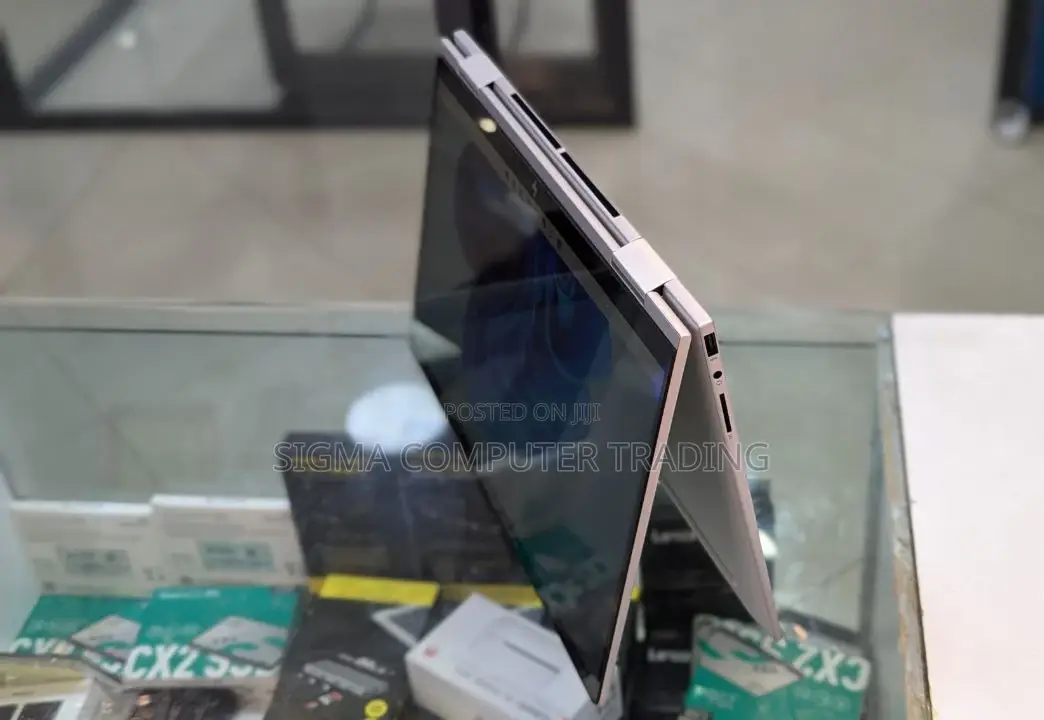 New Laptop HP Envy X360 16GB Intel Core I7 SSD 512GB